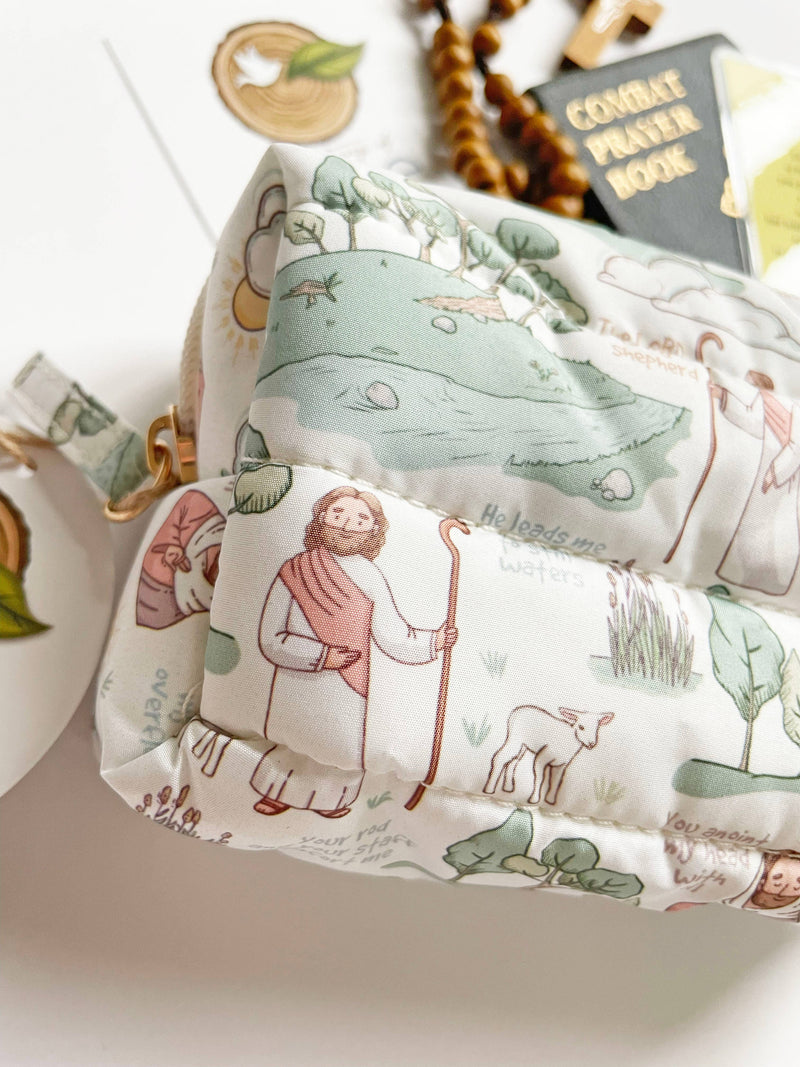 The Good Shepherd Lightweight Puffer Pouch