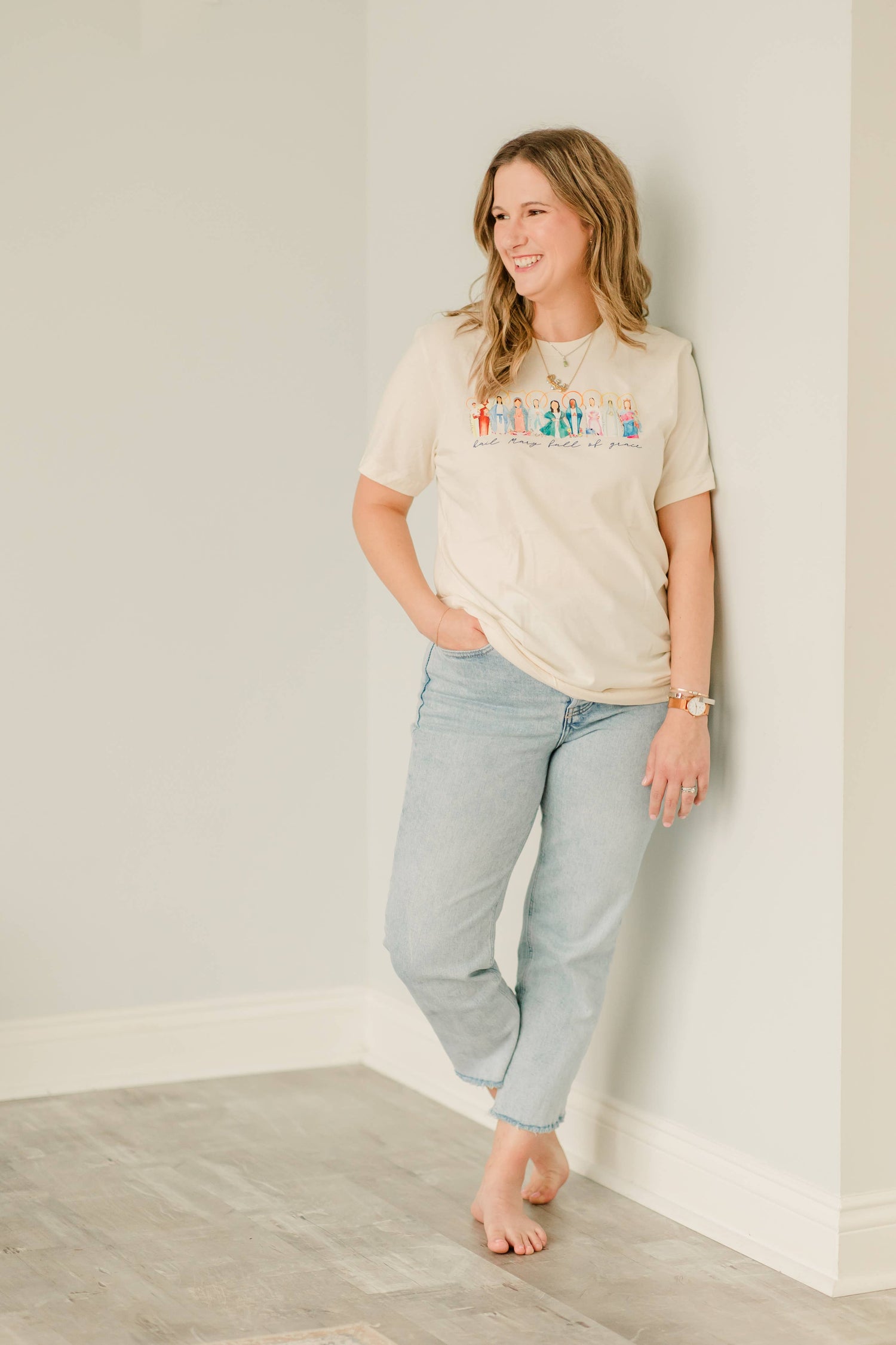 Many Mary T-Shirt: Small - Shepherd Me Shop