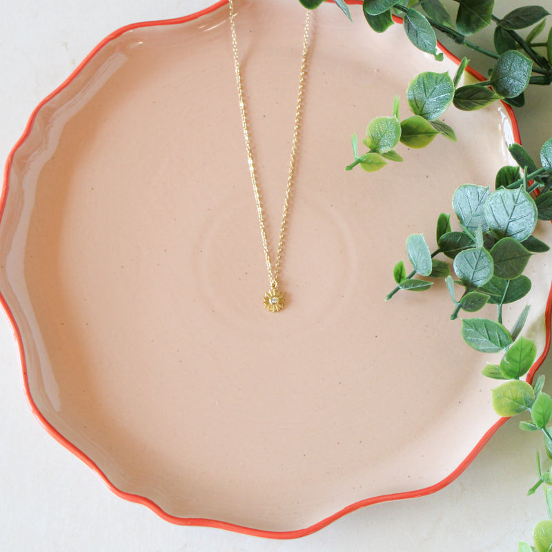 Monstrance Eucharist Necklace: Gold