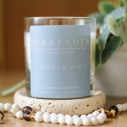 Surrender Candle: Tonka & Oud
