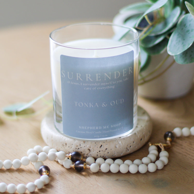 Surrender Candle: Tonka & Oud