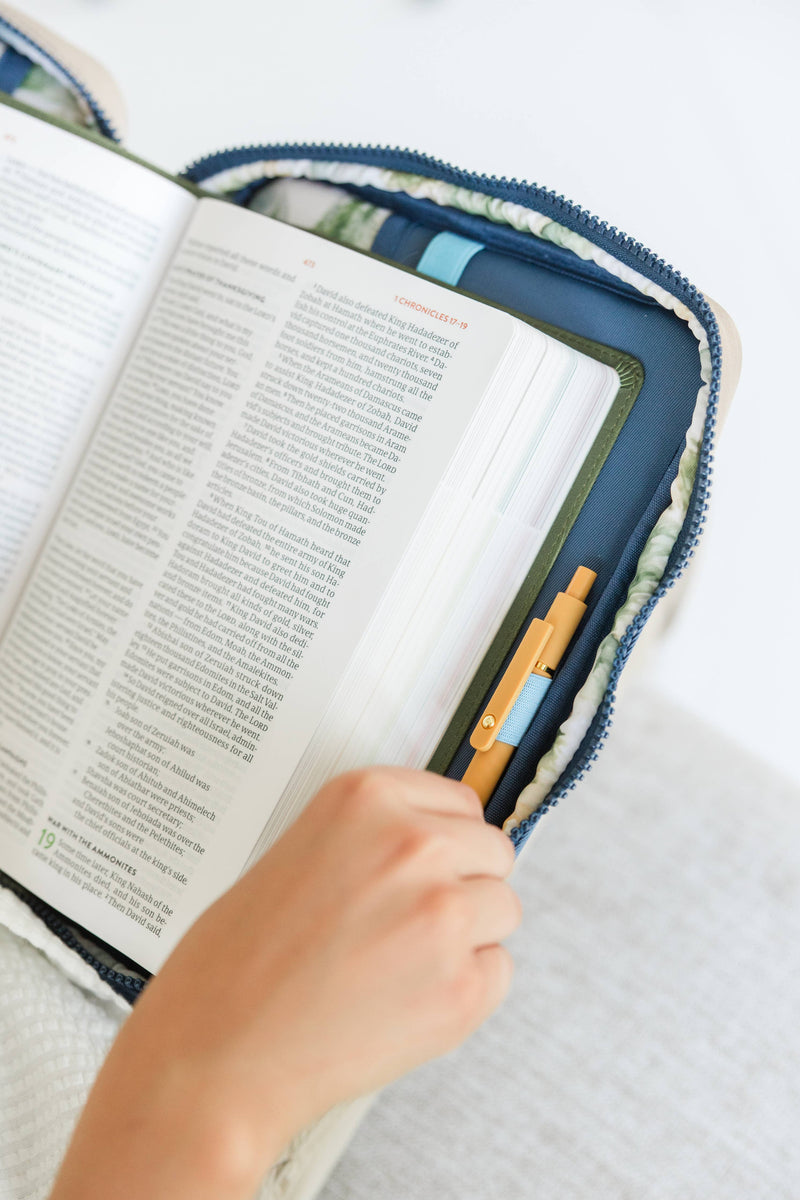 Kid Bible Case: Explorer Bible Cover
